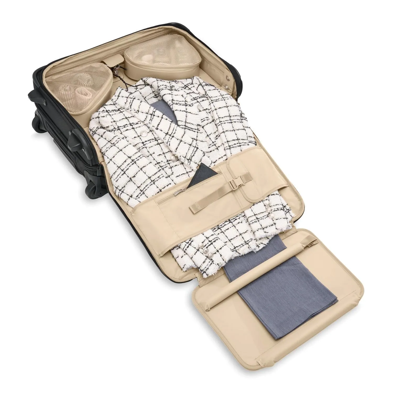 Baseline Carry-On Upright Garment Bag 22"