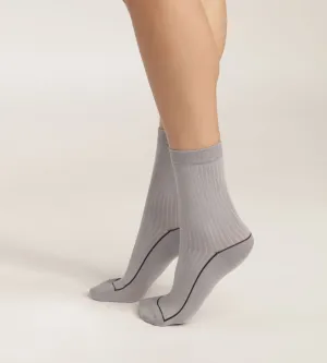 Beige ribbed cotton socks with coloured piping Dim Mode
