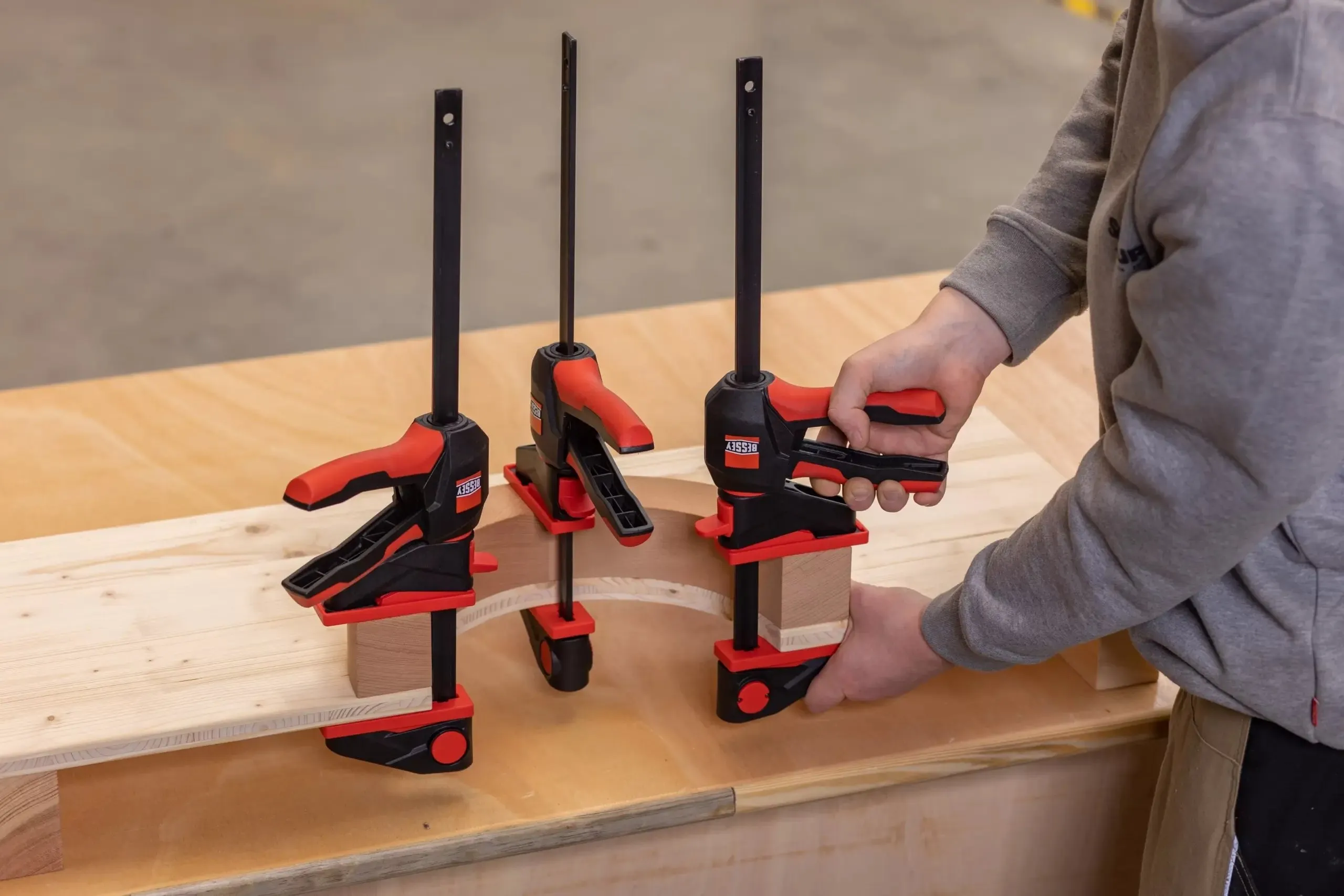 Bessey EHKL360-18 - 360 Degrees 18″ Quick Action Trigger Clamp