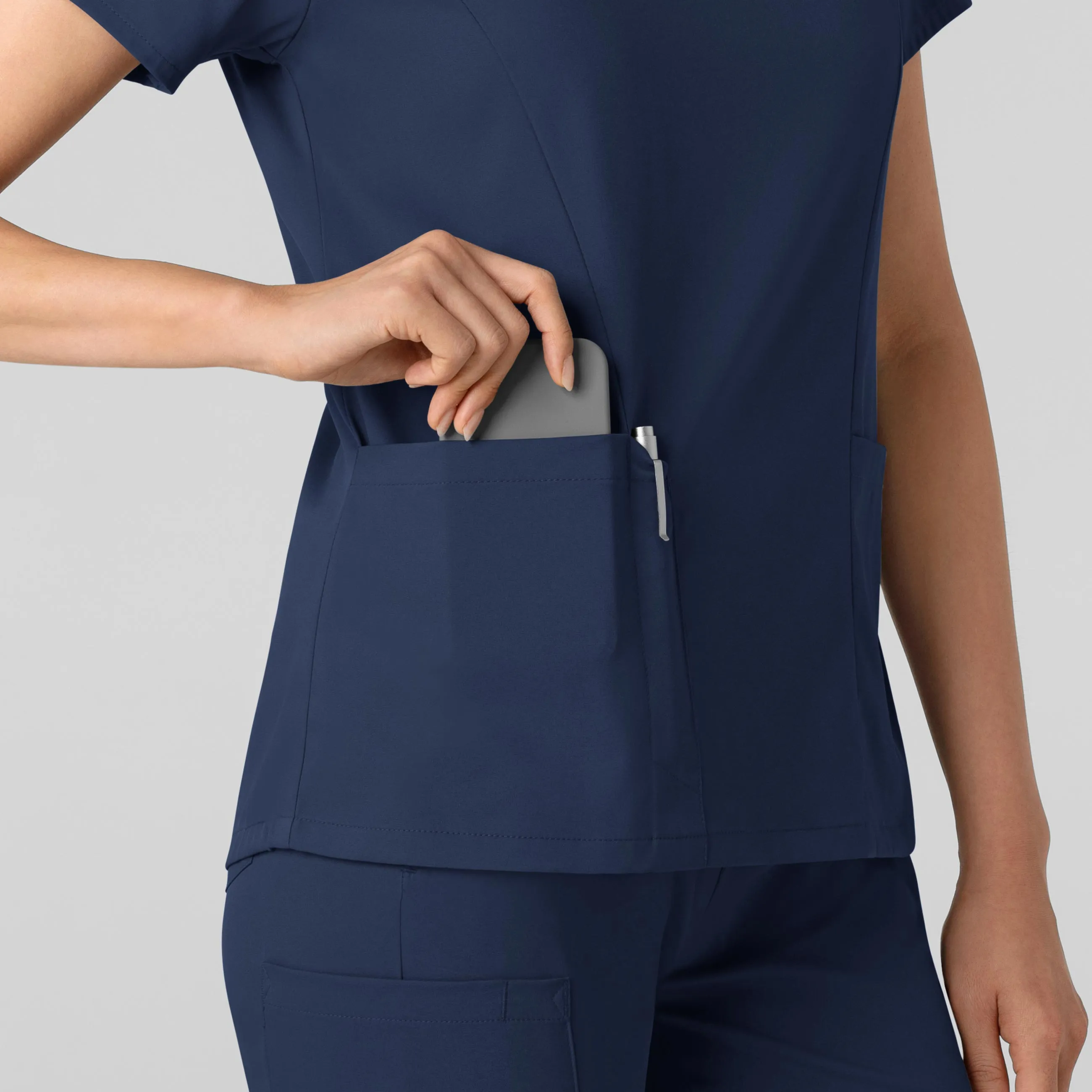 Boundless Women's 2-Pocket V-Neck Scrub Top - Navy