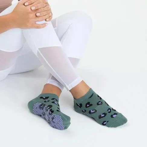 Classic Low Rise Grip Socks - Cheetah  (Barre / Pilates)