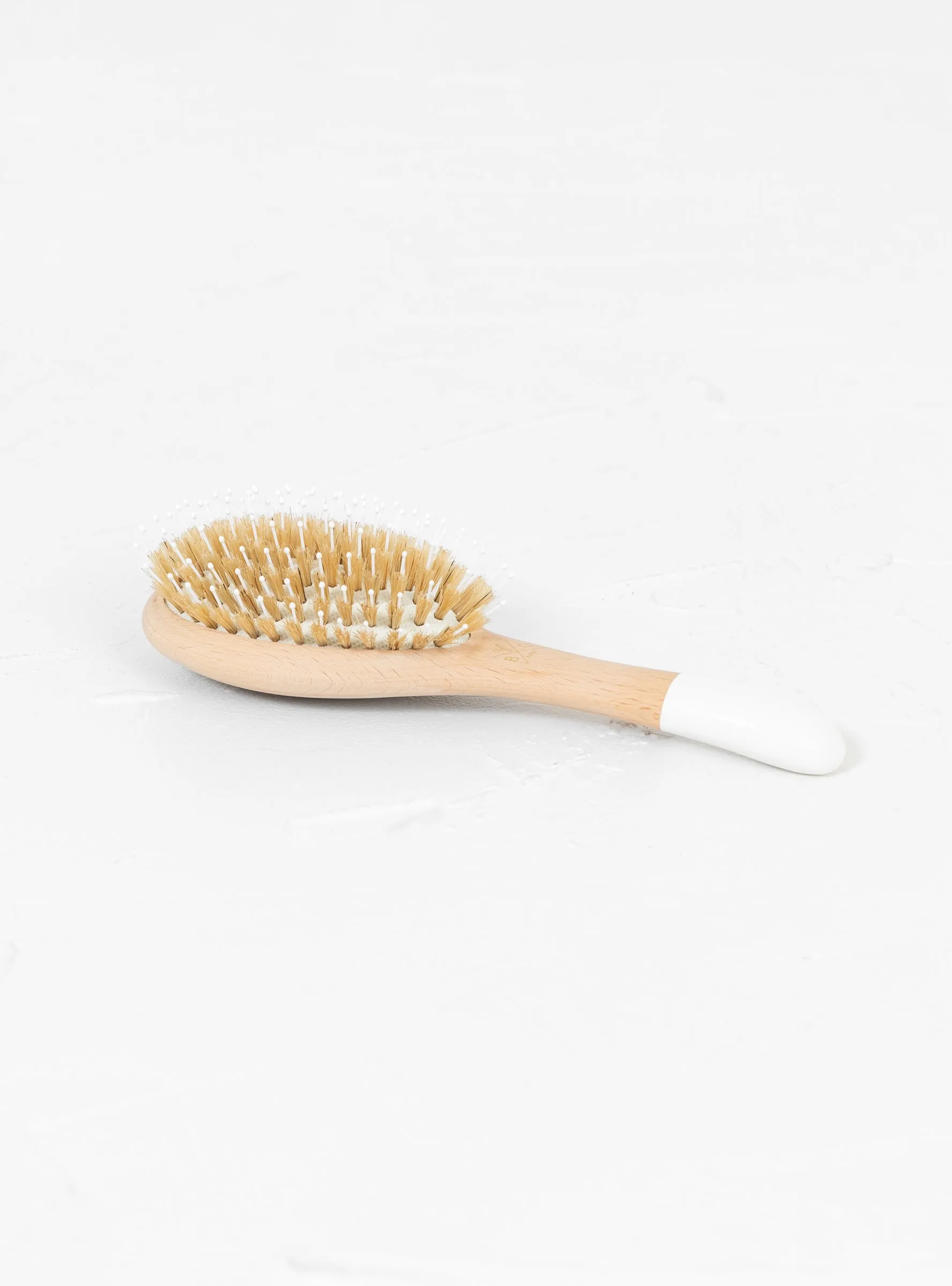 Detangling & Smoothing Brush
