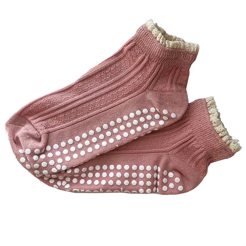 Hailey Ruffled Short Crew Grip Socks