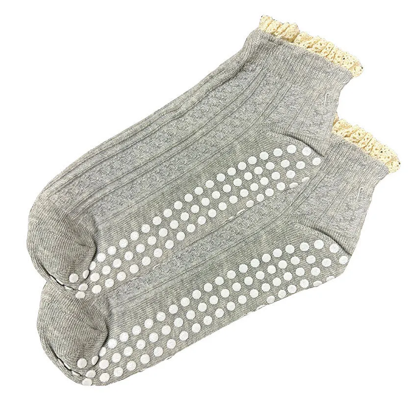 Hailey Ruffled Short Crew Grip Socks