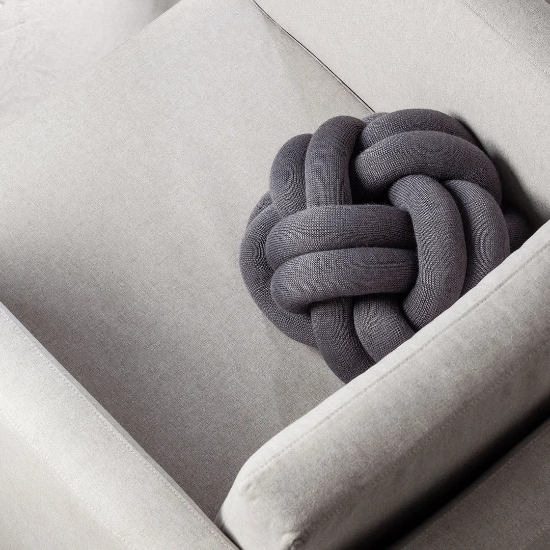 Knot Cushion