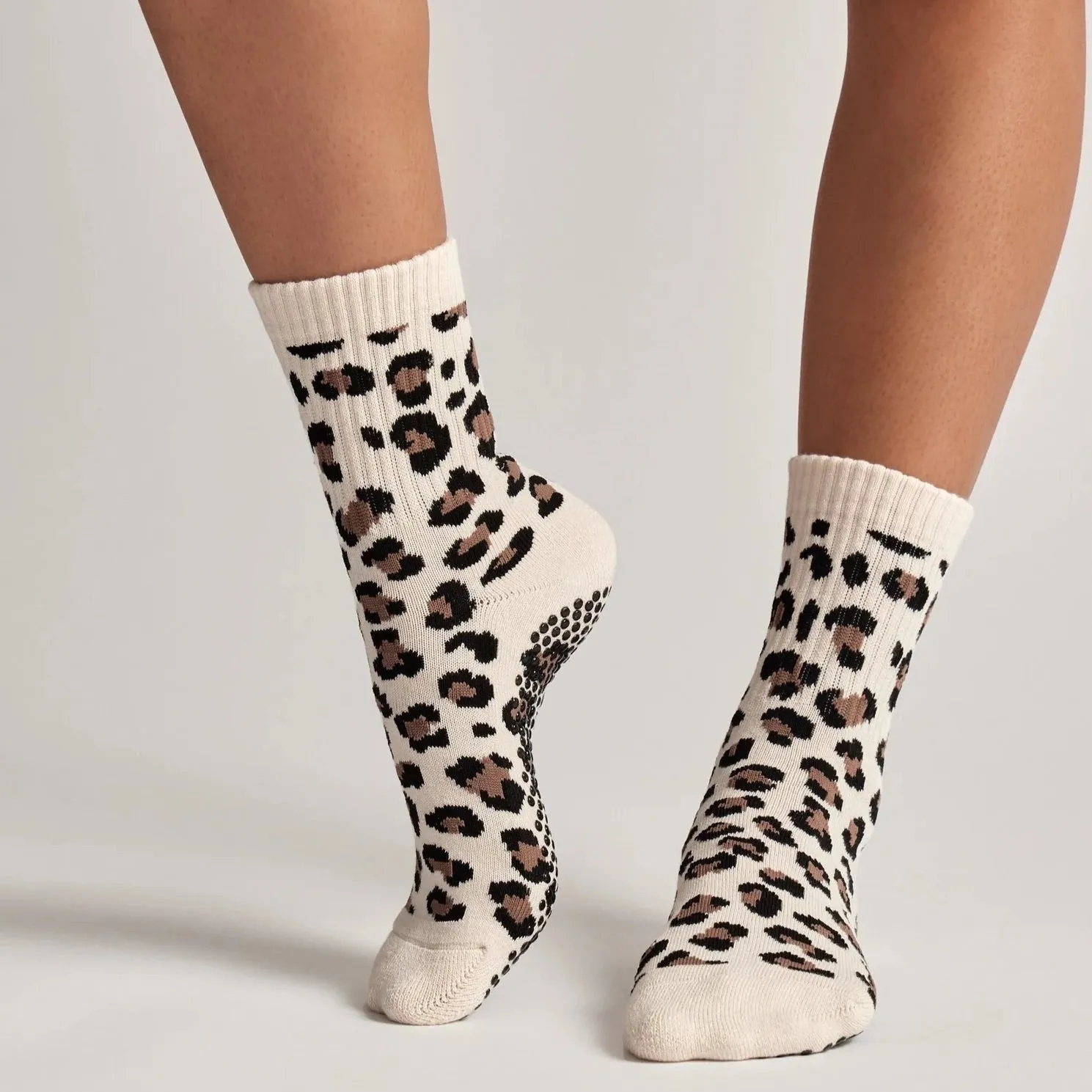 Leopard Crew - Grip Sock (Barre / Pilates)
