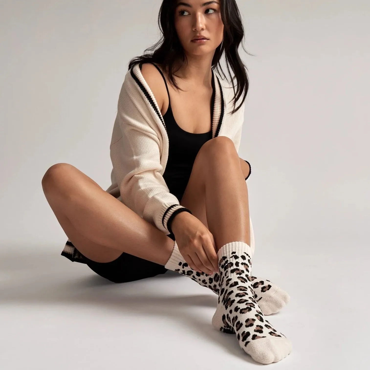 Leopard Crew - Grip Sock (Barre / Pilates)