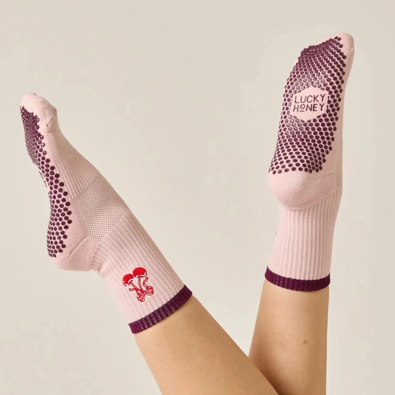 The Cherry Crew Grip Sock - Pink (Barre/Pilates)