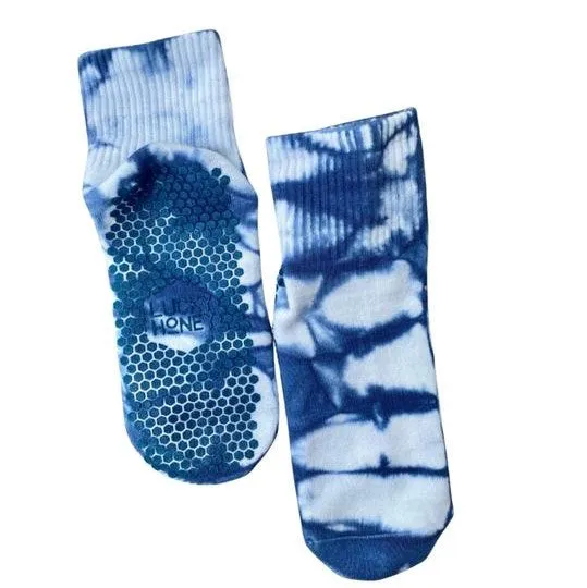The Tie-Dye Grip Sock - Denim