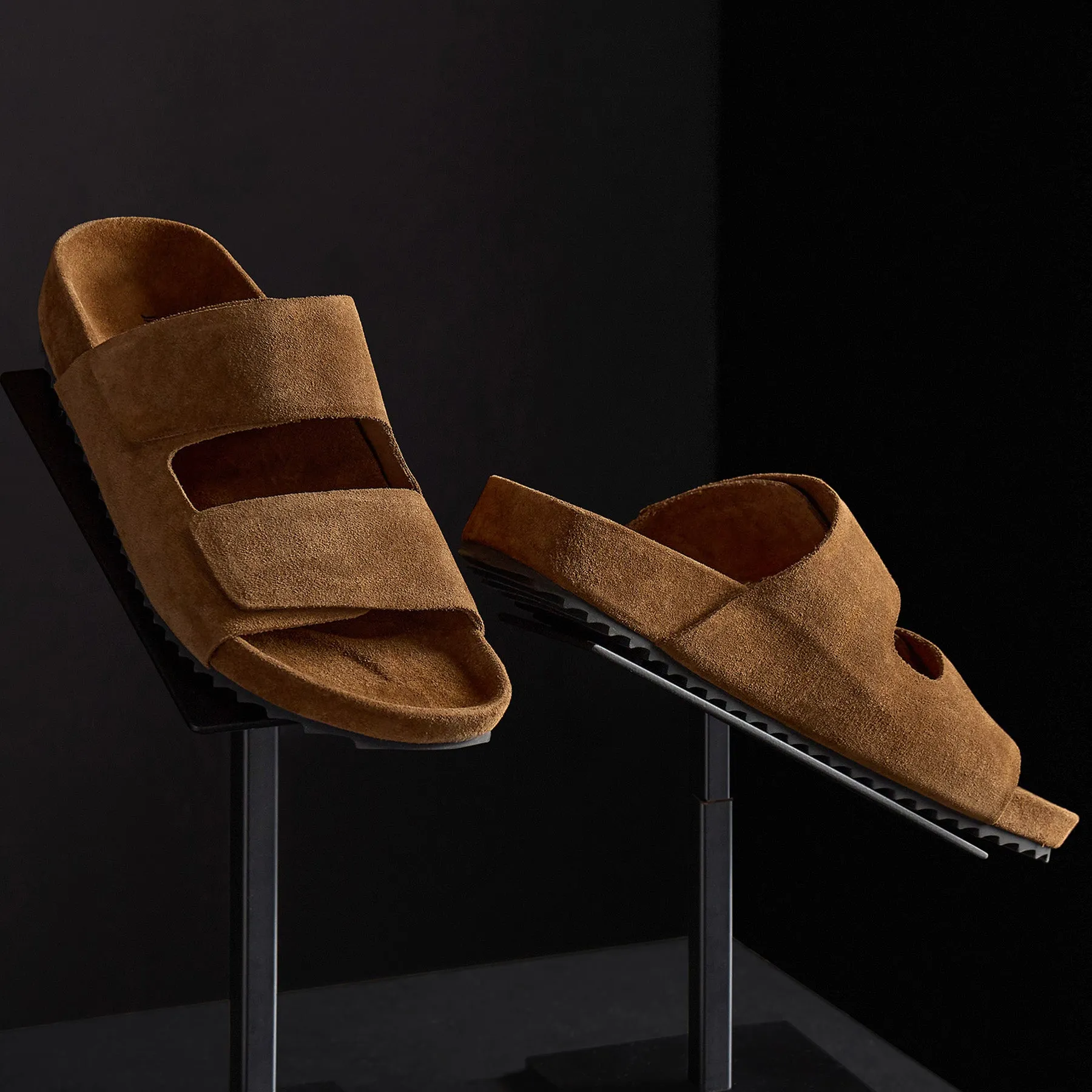 Women's Double Strap Suede Slide - Tabacco